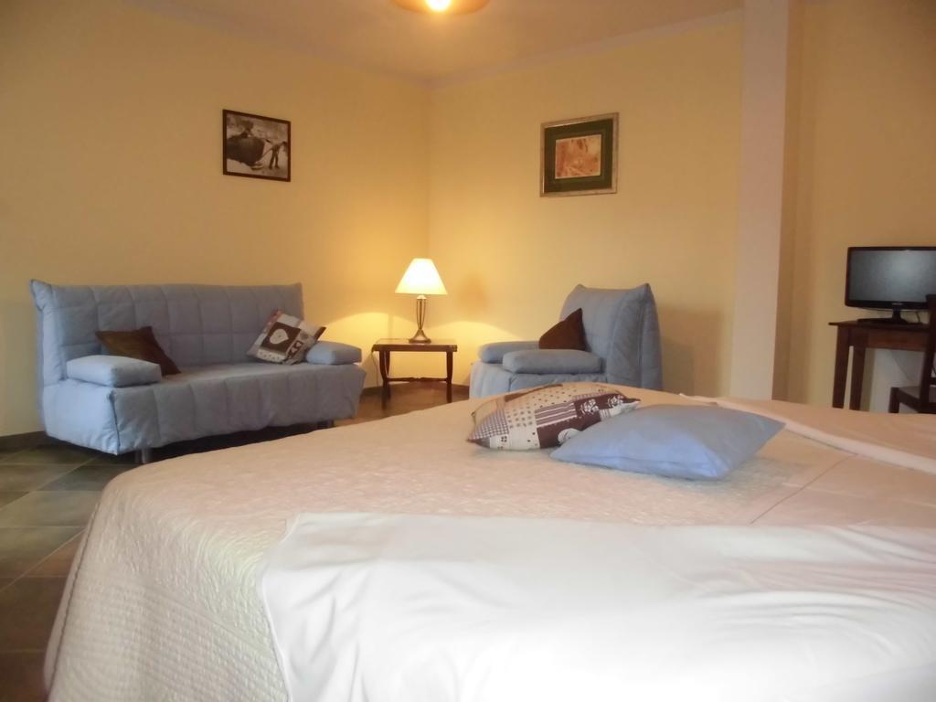 Roccaforte Mondovì Agriturismo Bio-Ecologico Sant'Isidoro חדר תמונה