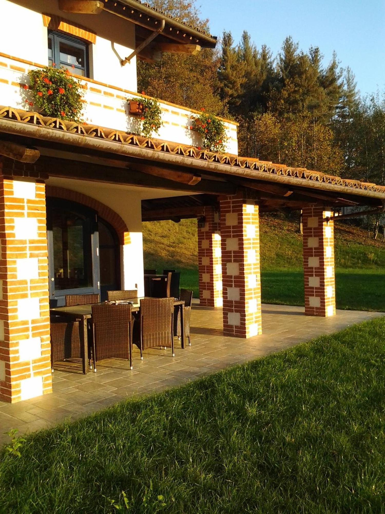 Roccaforte Mondovì Agriturismo Bio-Ecologico Sant'Isidoro מראה חיצוני תמונה
