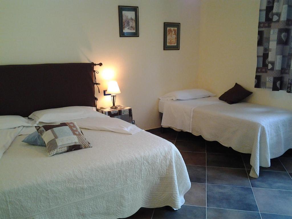 Roccaforte Mondovì Agriturismo Bio-Ecologico Sant'Isidoro חדר תמונה